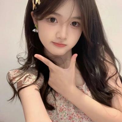 《月亮和六便士》封面